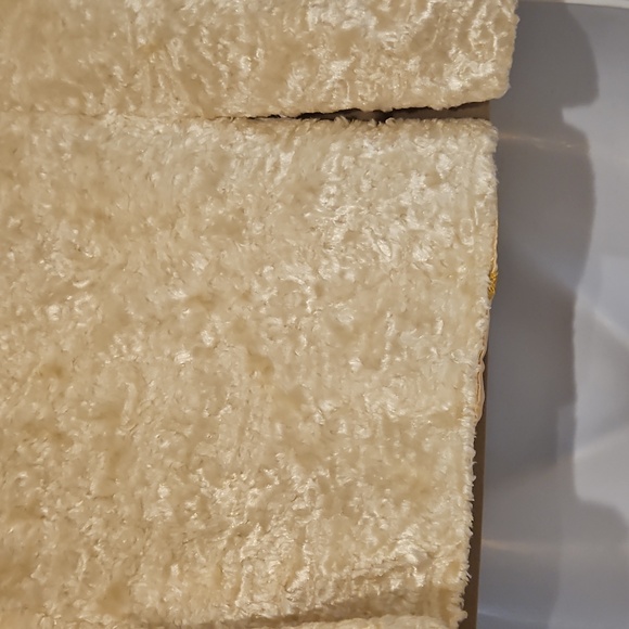 Jessica Cream Satin Lined Shrug - Picture 5 of 10